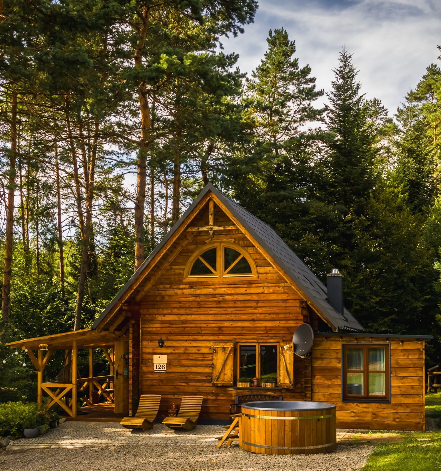 Smerekowiec domek w lesie